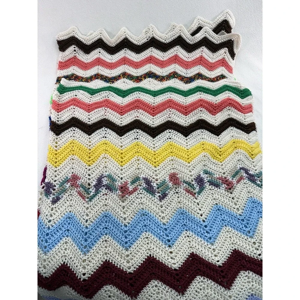 Handmade Crochet Granny Afghan Blanket Multicolor Chevron Pattern Large